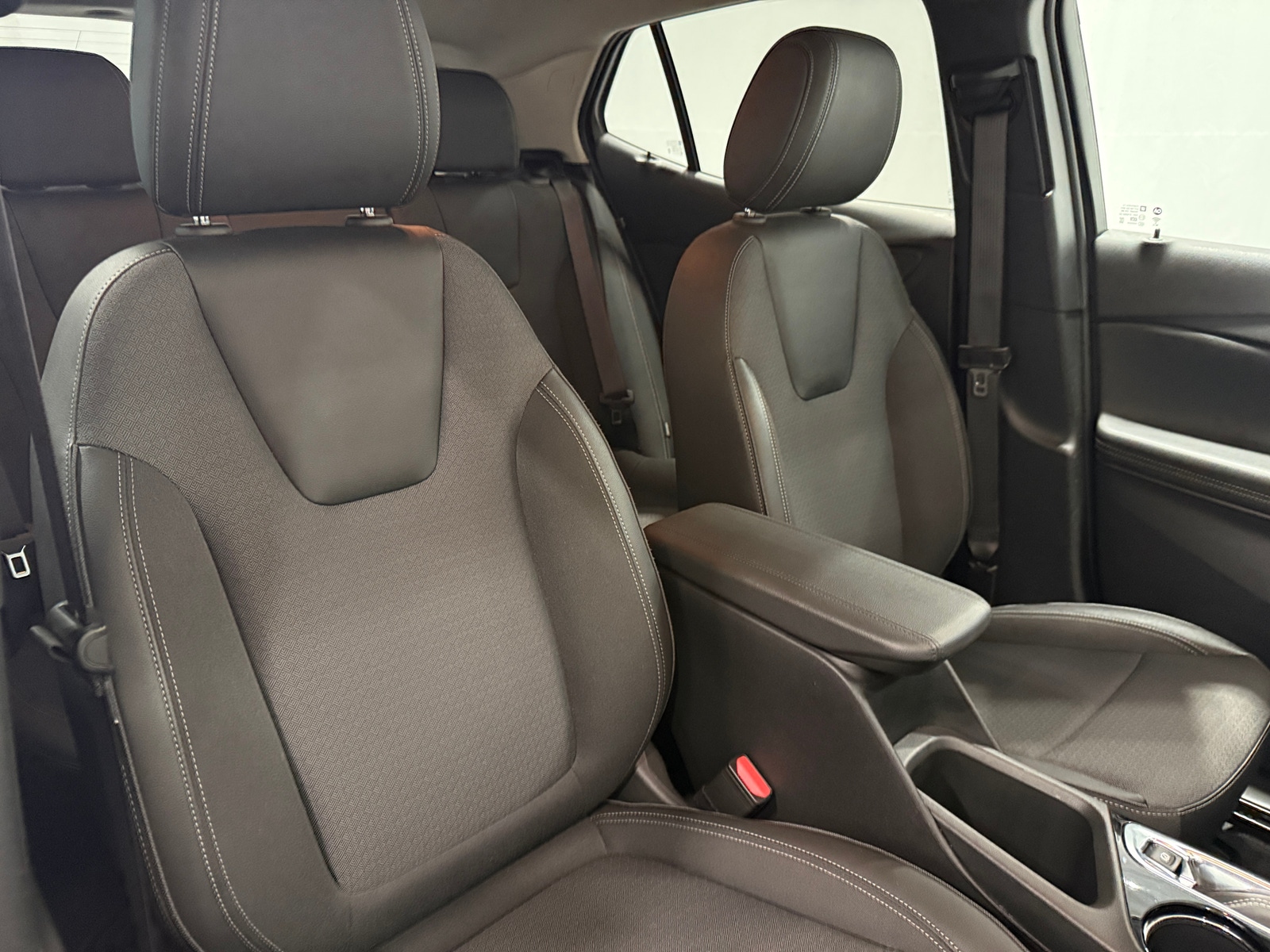 Thumbnail: 2025 Buick Encore GX - 2