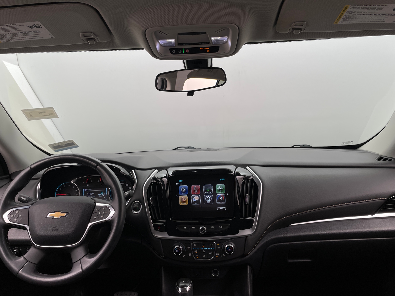 Thumbnail: 2019 Chevrolet Traverse - 3