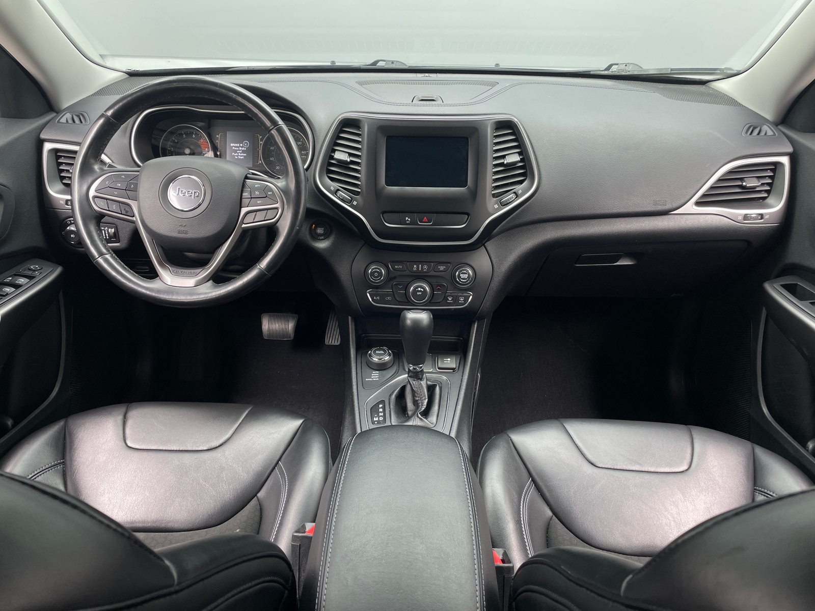 Thumbnail: 2020 Jeep Cherokee - 3