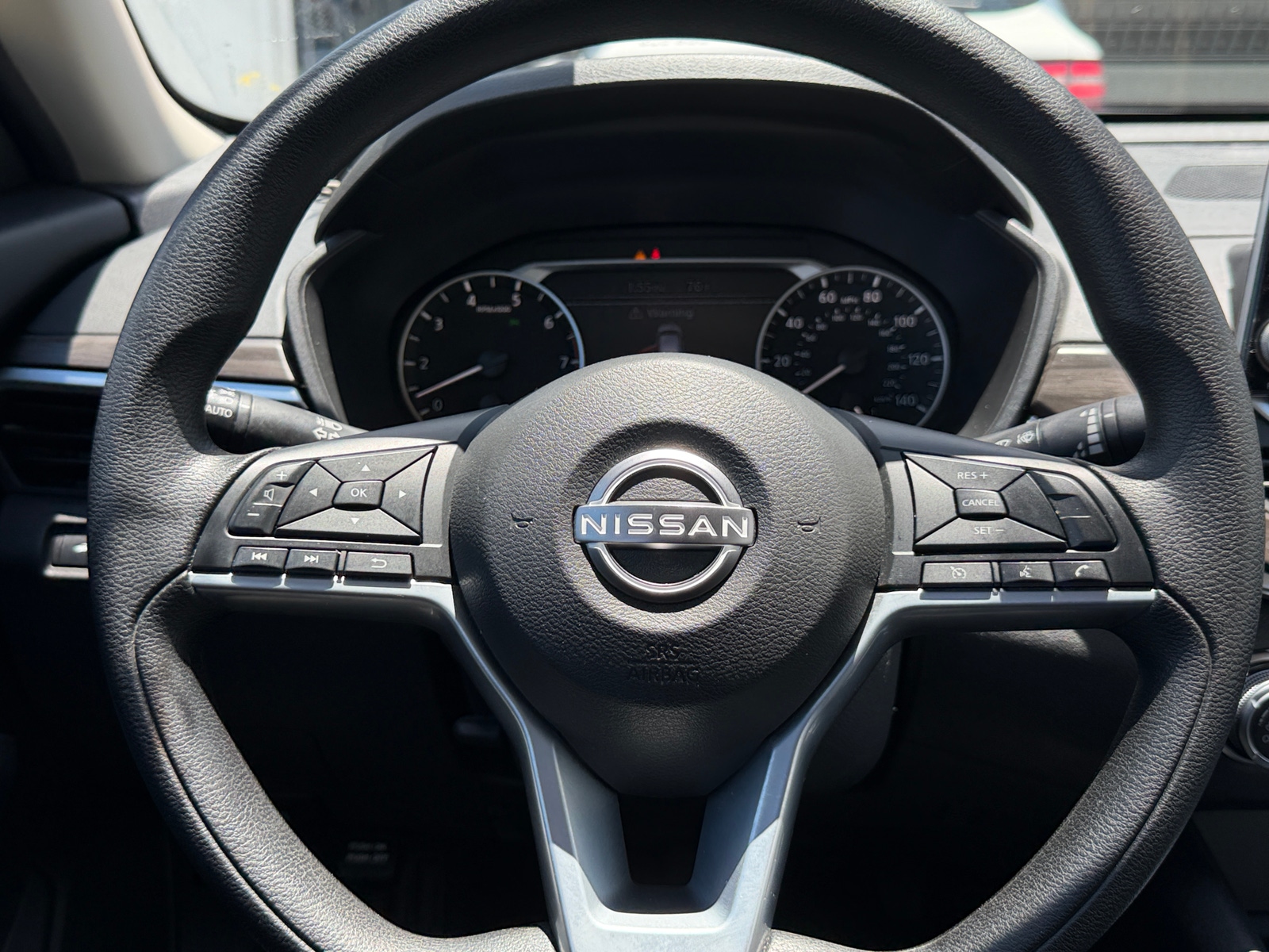 Thumbnail: 2025 Nissan Altima - 5