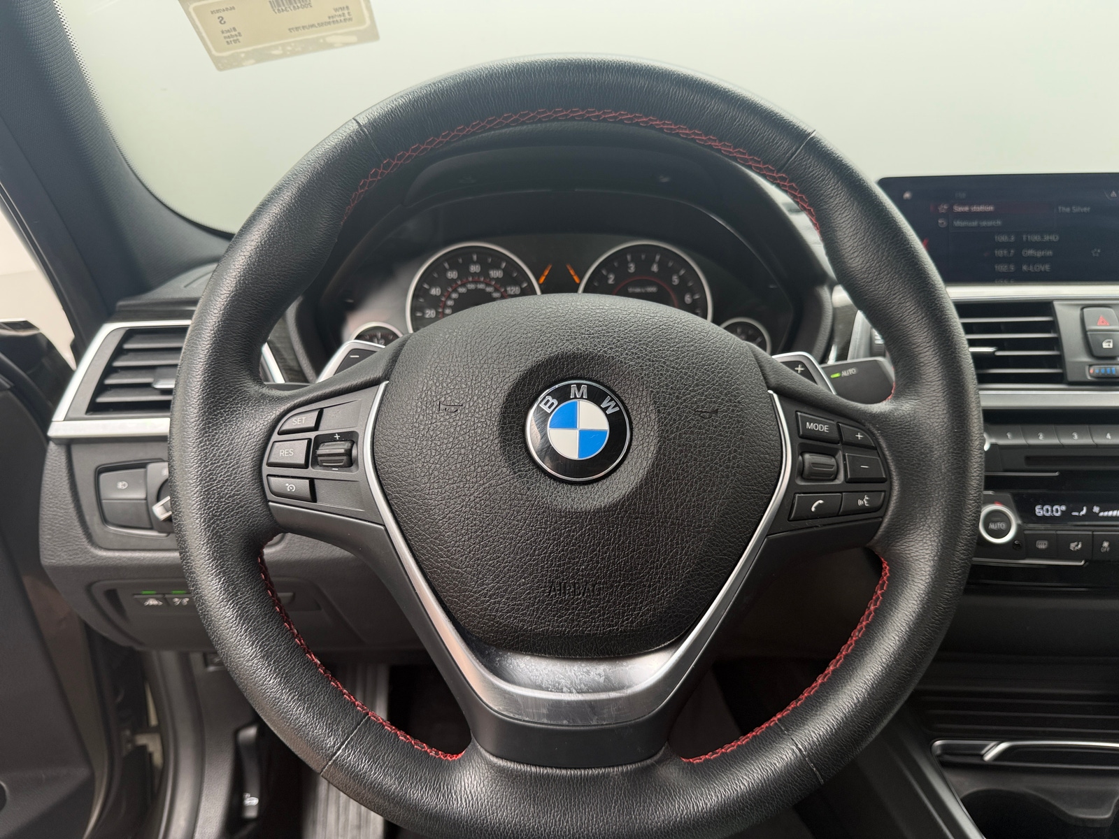 Thumbnail: 2018 BMW 3 Series - 4