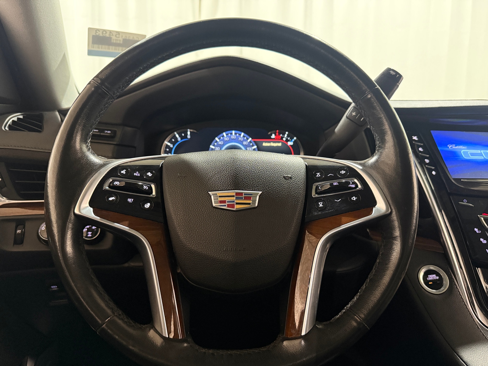 Thumbnail: 2016 Cadillac Escalade - 4