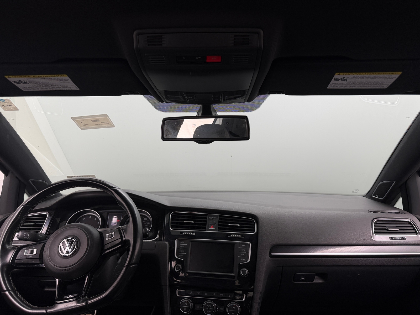 Thumbnail: 2016 Volkswagen Golf - 2