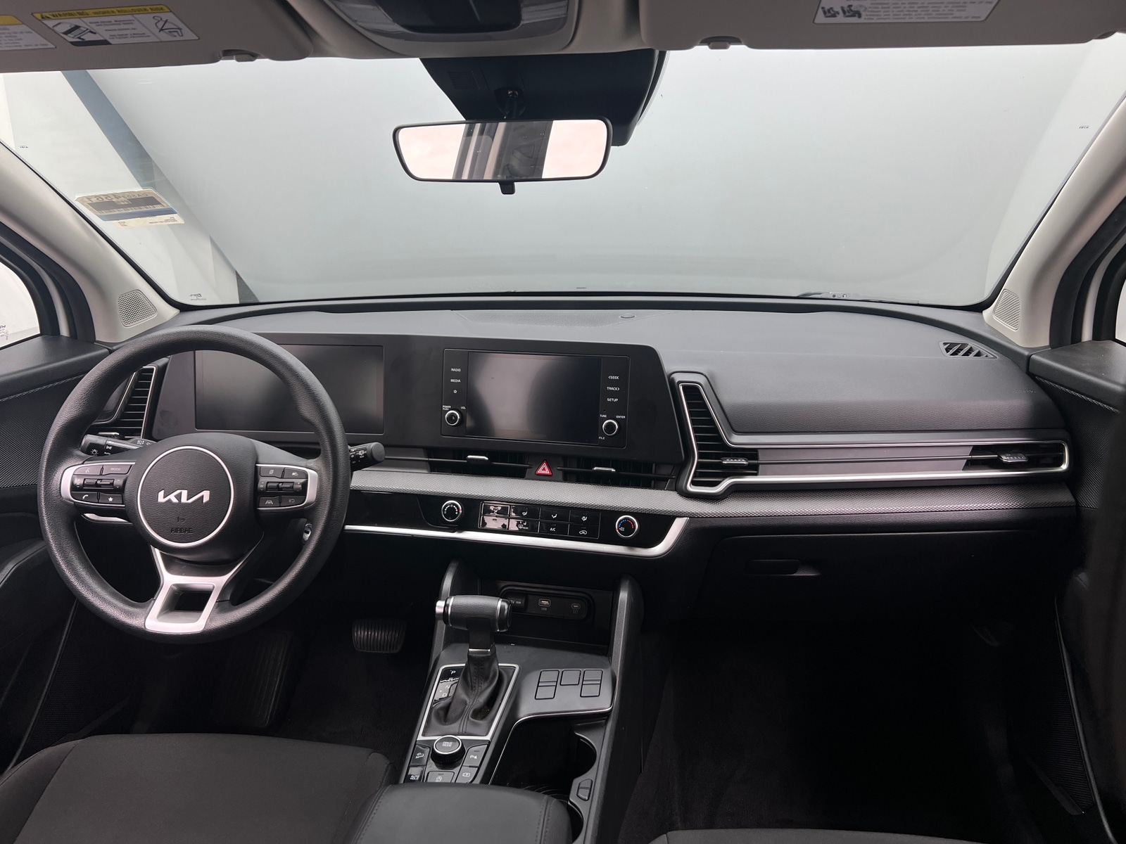 Thumbnail: 2023 Kia Sportage - 3