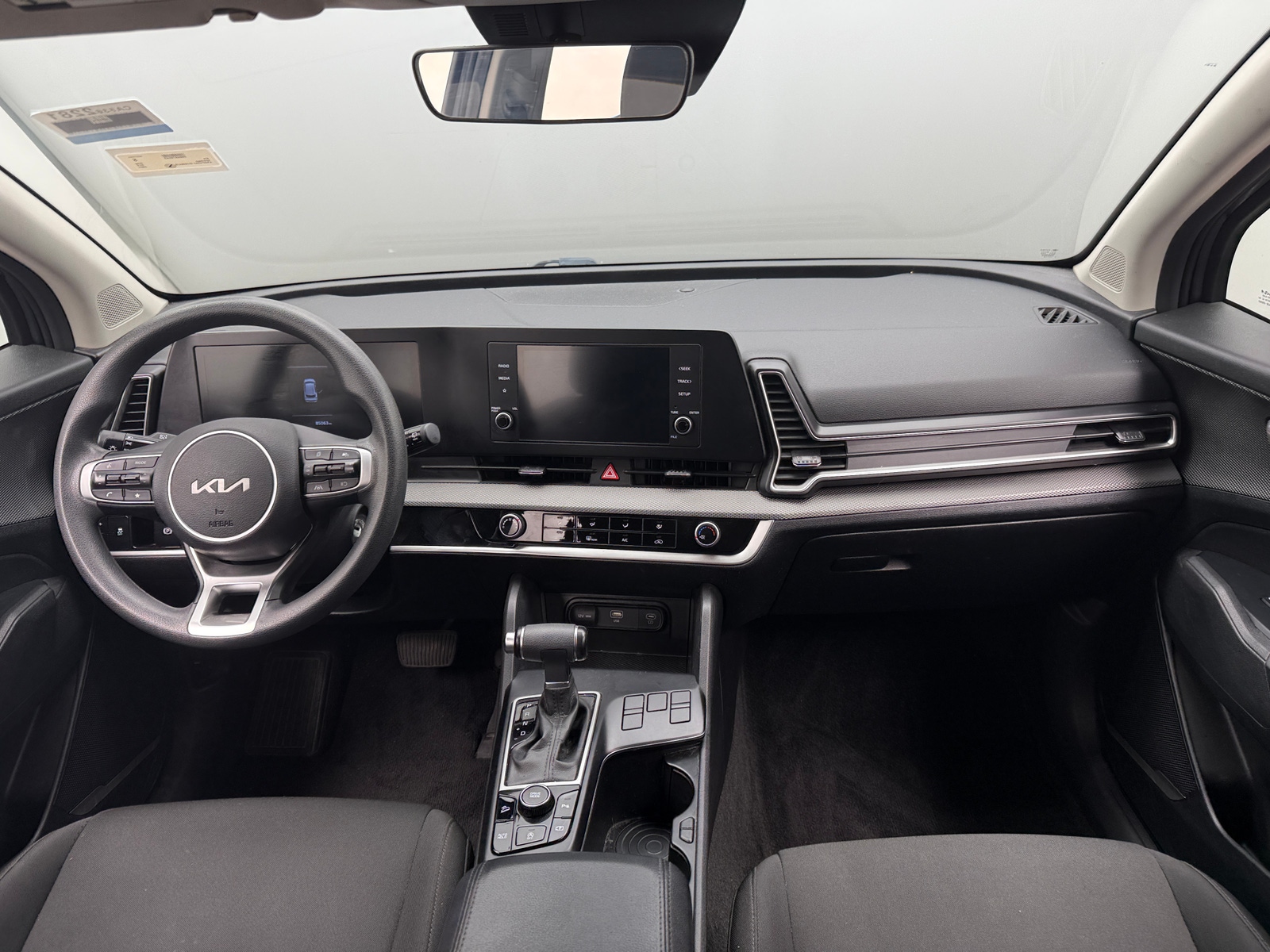 Thumbnail: 2023 Kia Sportage - 3