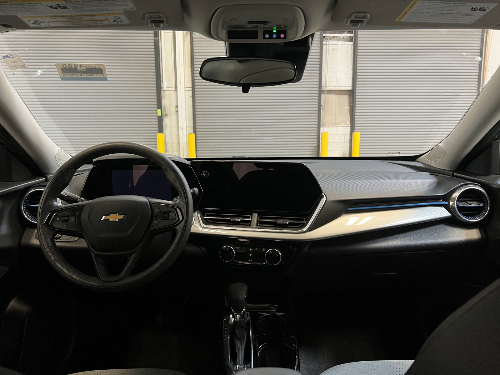 Thumbnail: 2025 Chevrolet Trax - 3