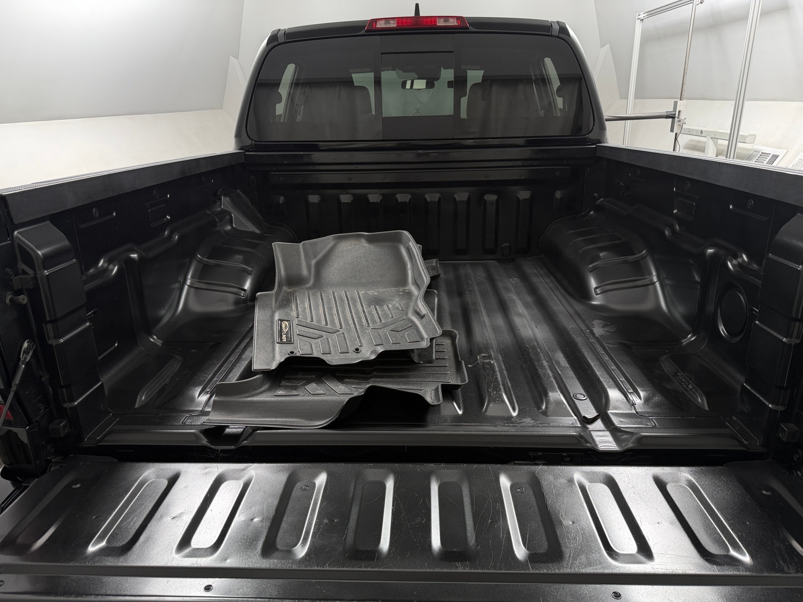 Thumbnail: 2024 Nissan Frontier - 7