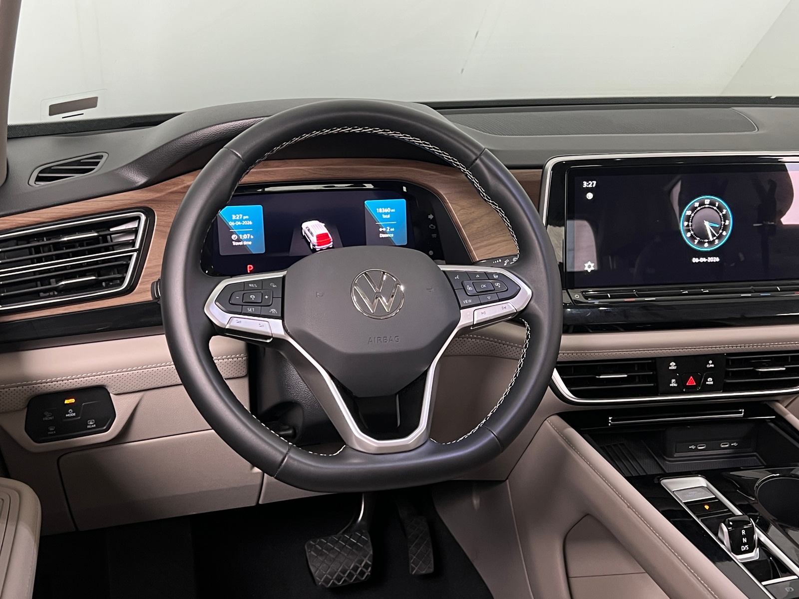Thumbnail: 2026 Volkswagen Atlas - 4