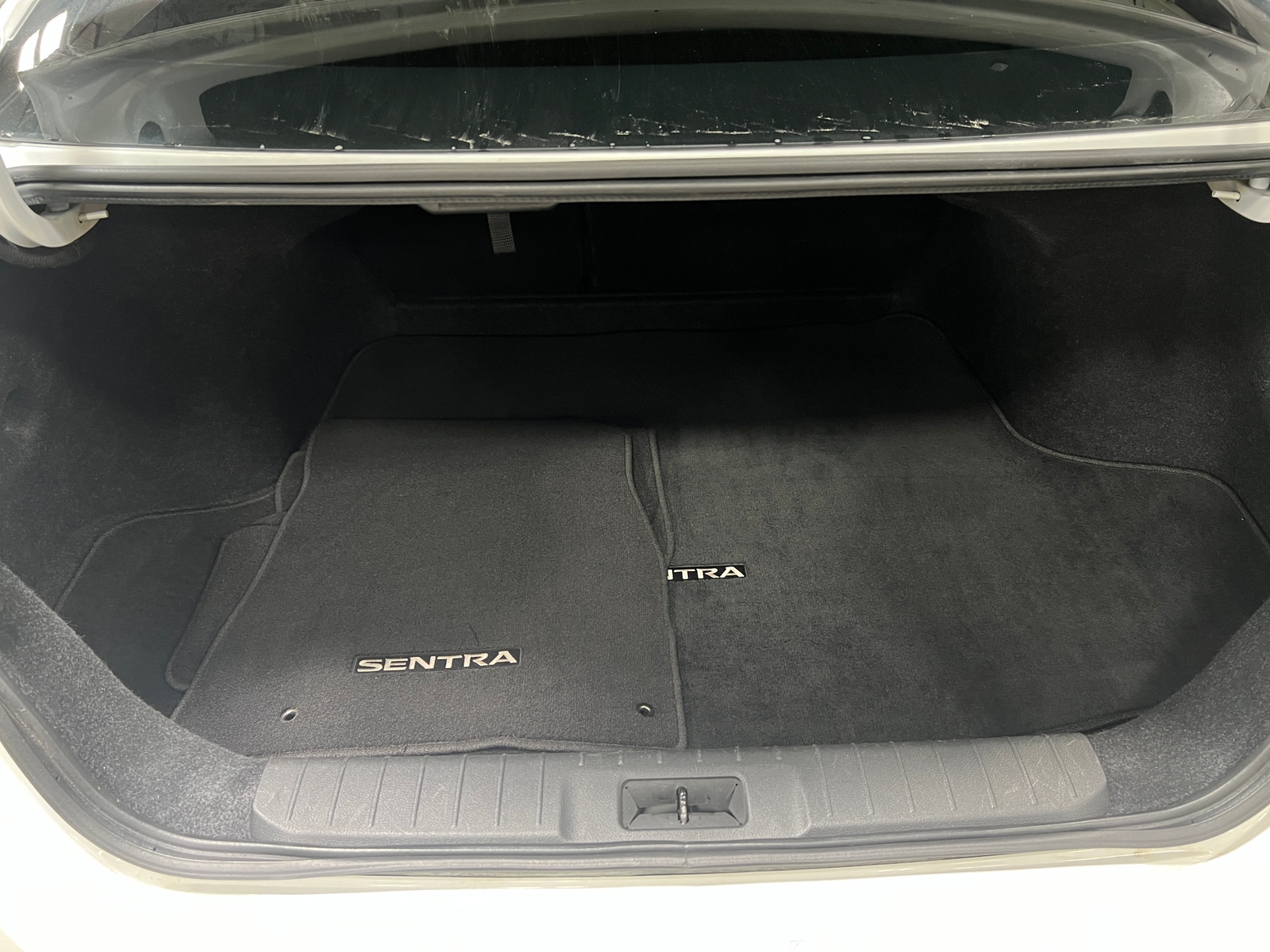 Thumbnail: 2021 Nissan Sentra - 7