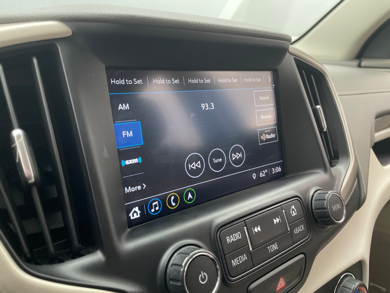 Thumbnail: 2018 GMC Terrain - 3