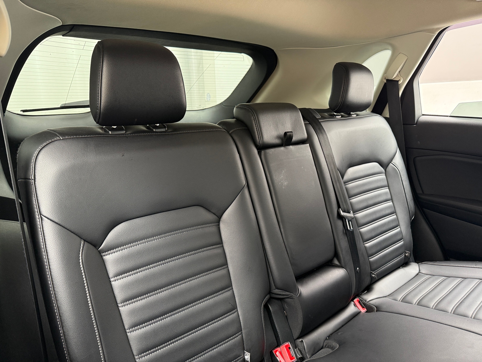 Thumbnail: 2020 Ford Edge - 5