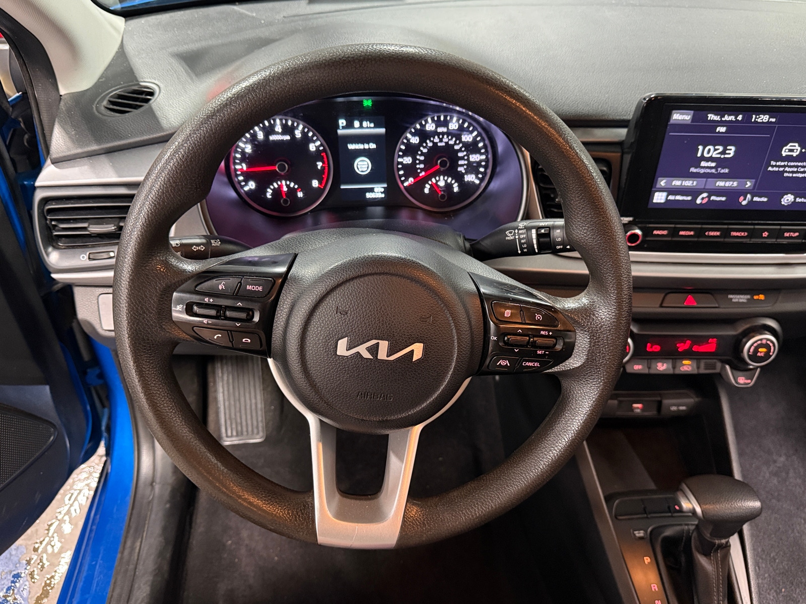 Thumbnail: 2023 Kia Rio - 5