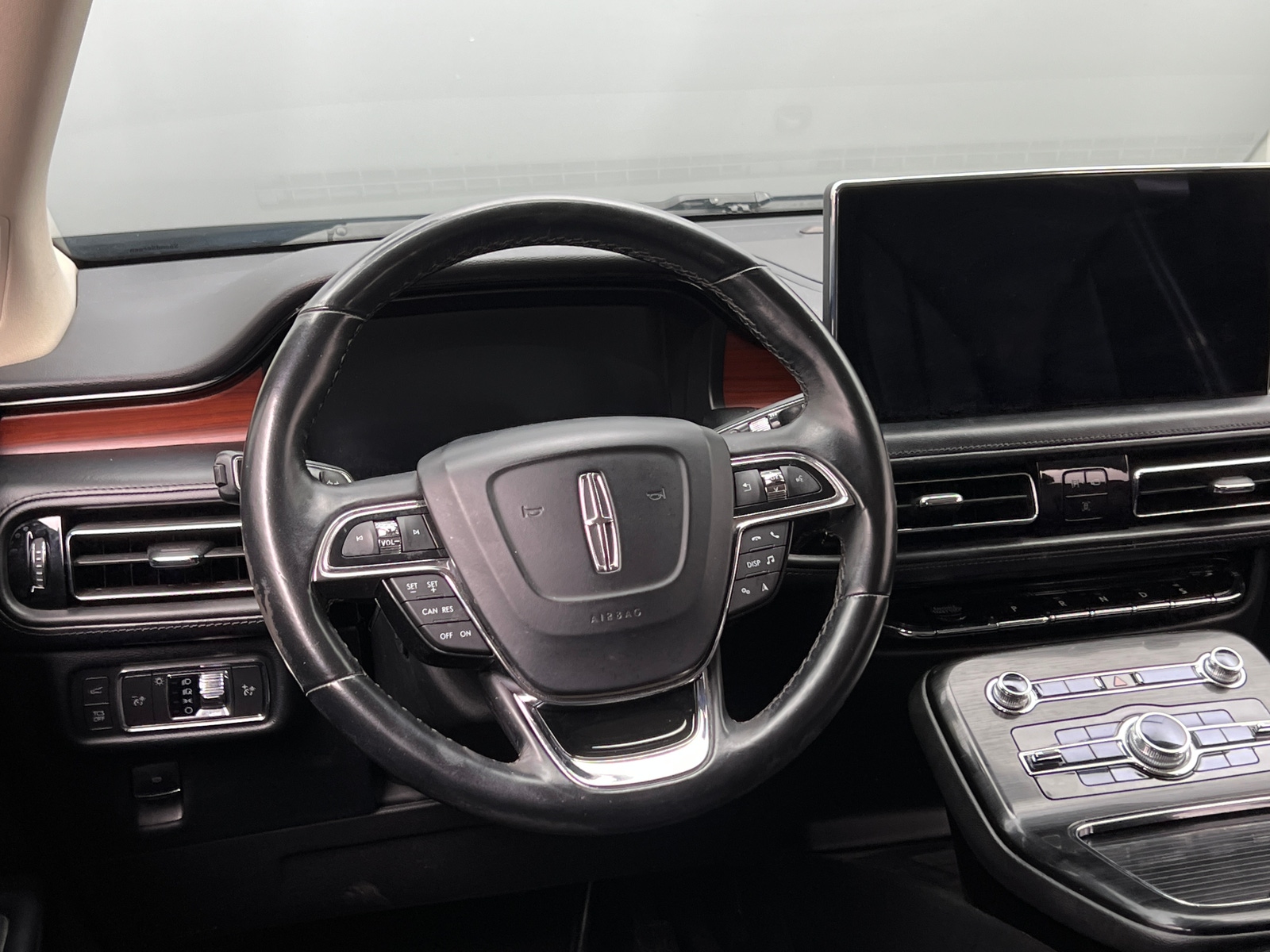 Thumbnail: 2021 Lincoln Nautilus - 4