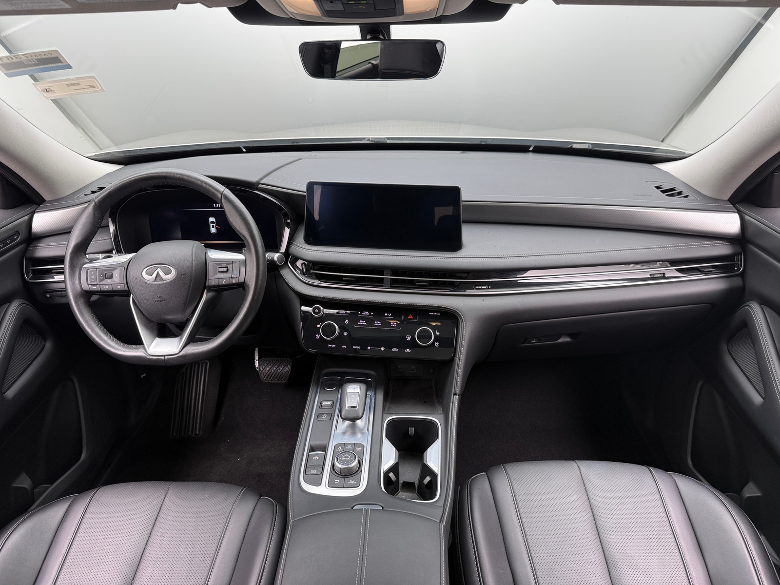 Thumbnail: 2023 INFINITI QX60 - 2