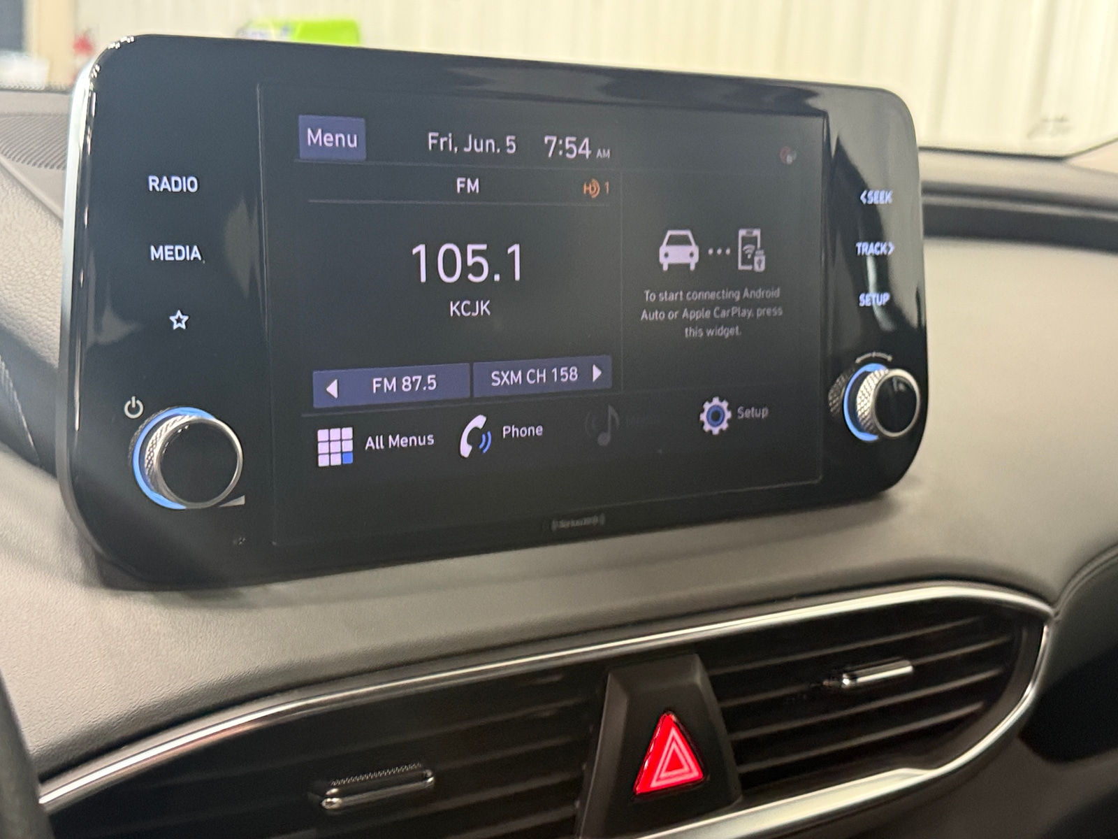 Thumbnail: 2021 Hyundai Santa Fe - 4