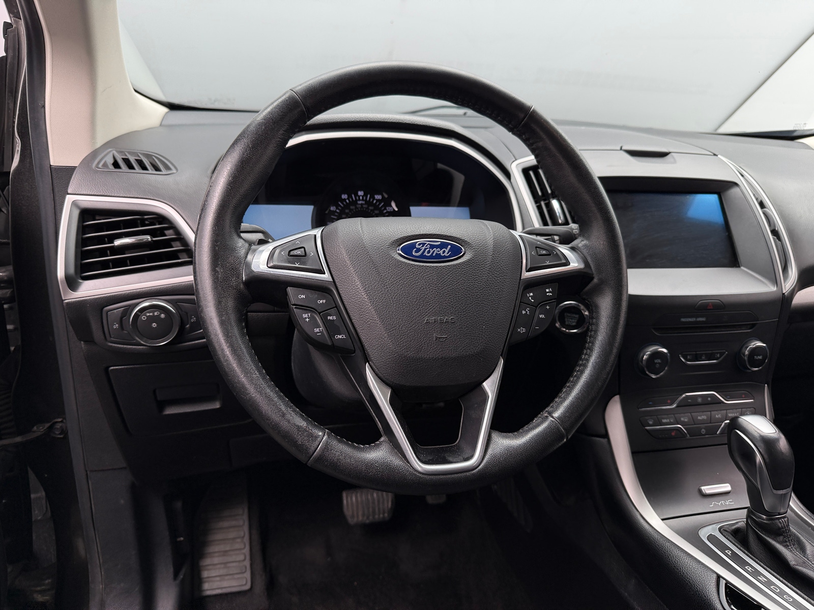 Thumbnail: 2016 Ford Edge - 5