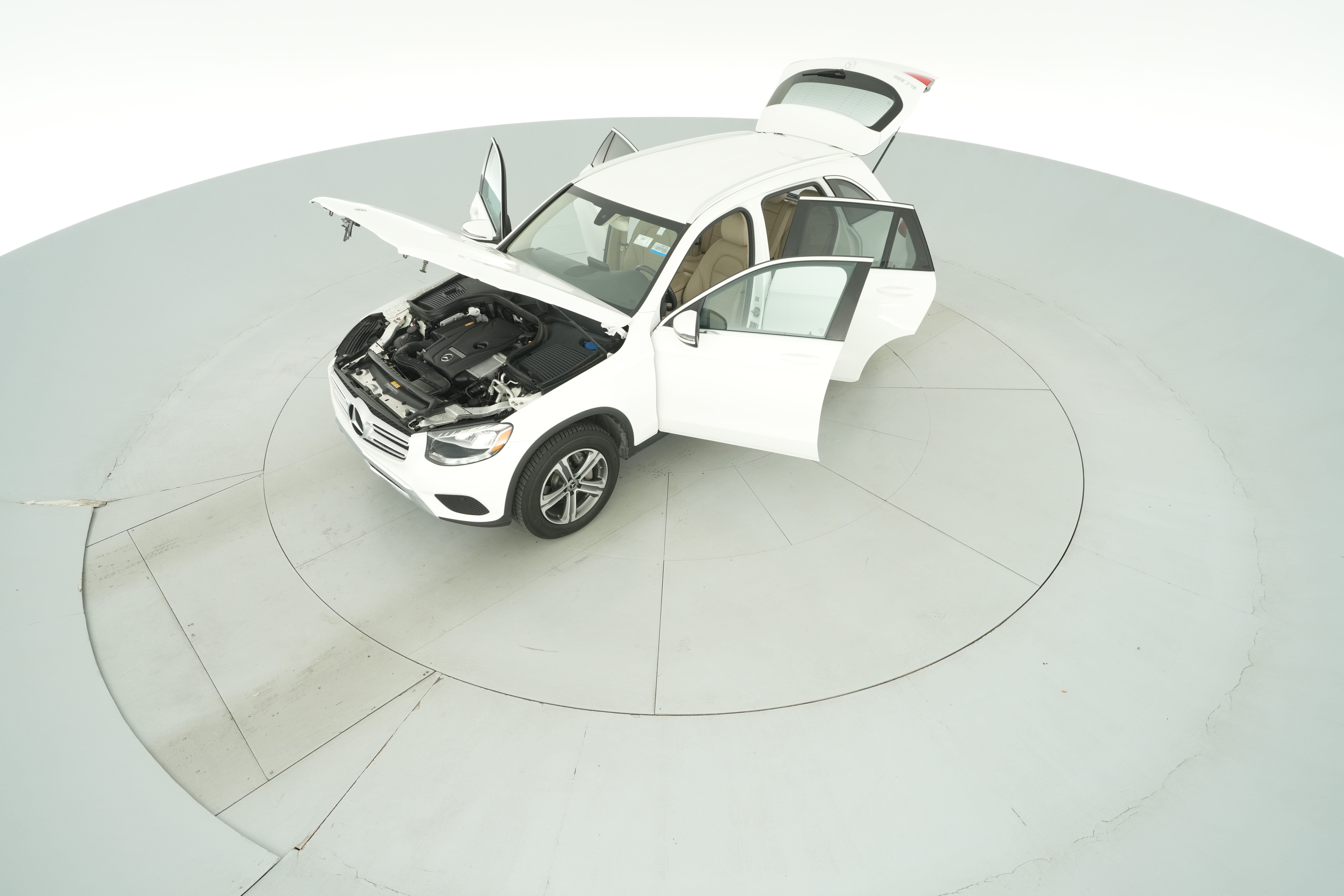 2019 Mercedes-Benz GLC GLC300 - Photo 39