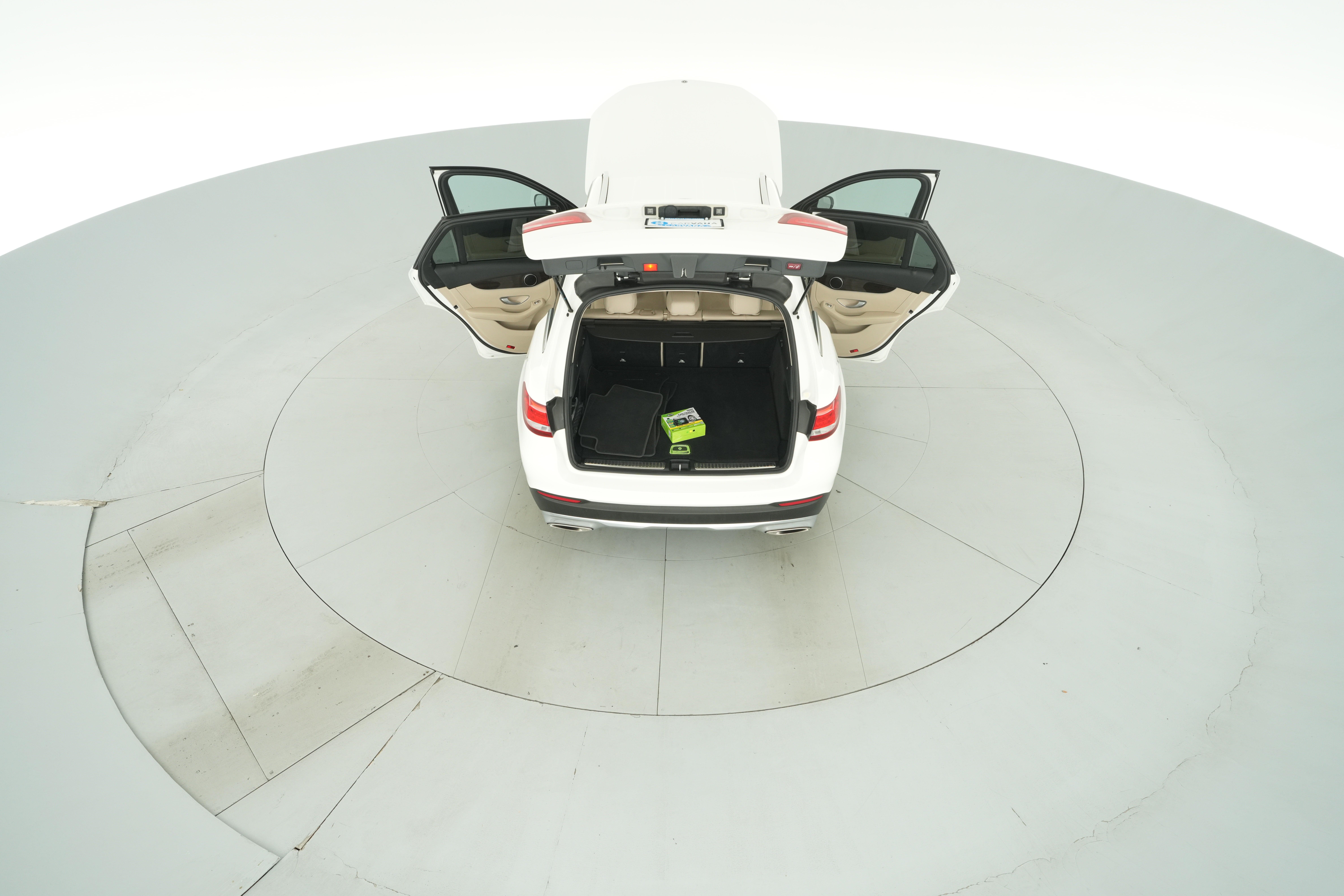 2019 Mercedes-Benz GLC GLC300 - Photo 45