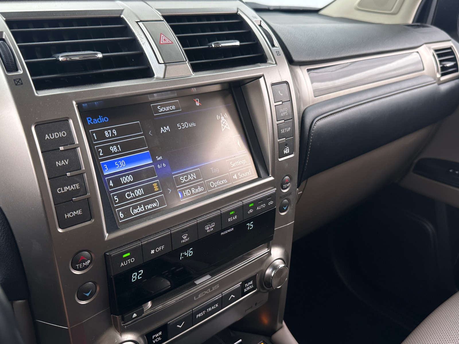 Thumbnail: 2021 Lexus GX - 3