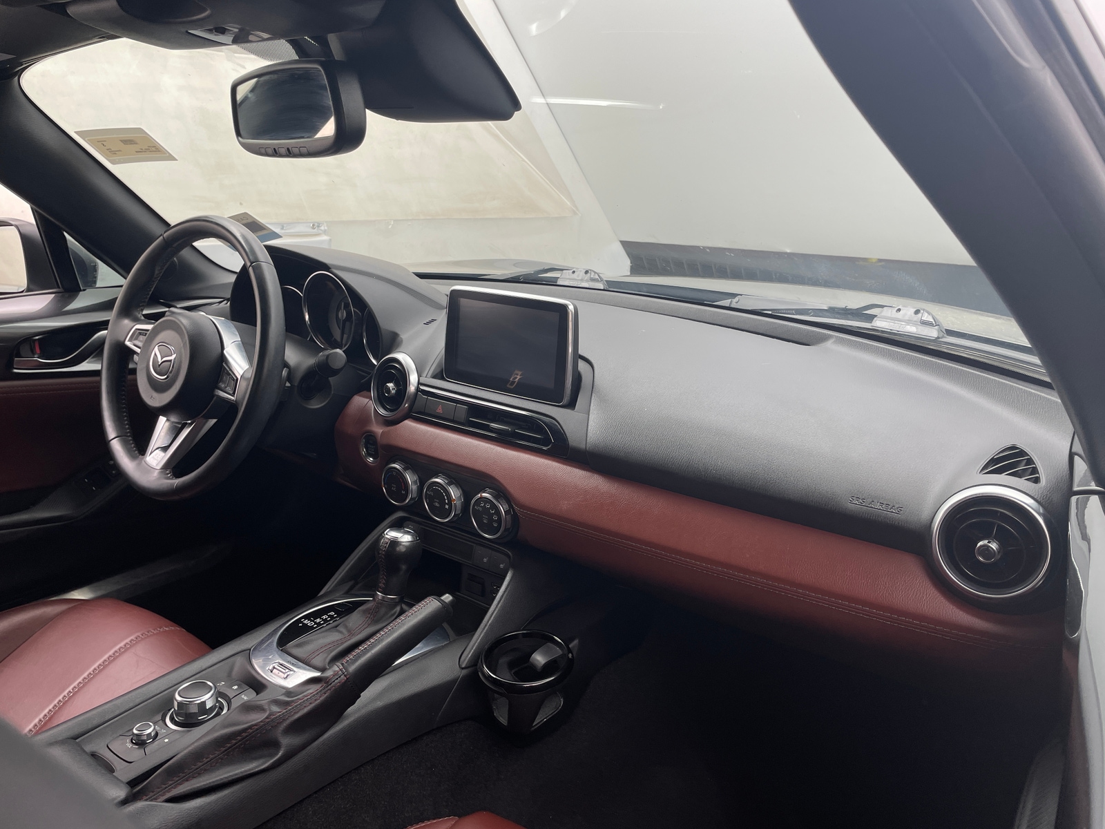 Thumbnail: 2017 Mazda MX-5 Miata - 2