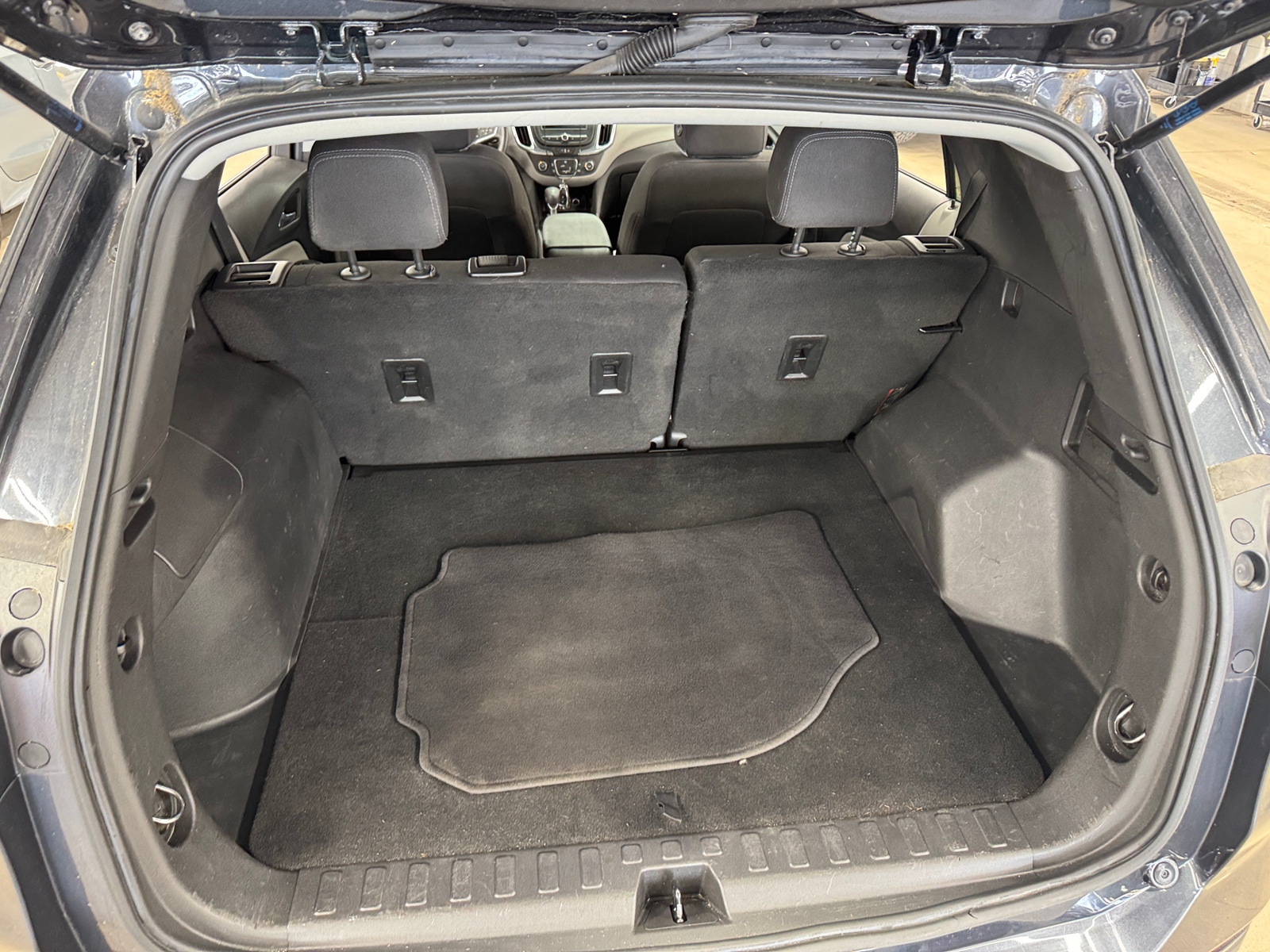 Thumbnail: 2022 Chevrolet Equinox - 7