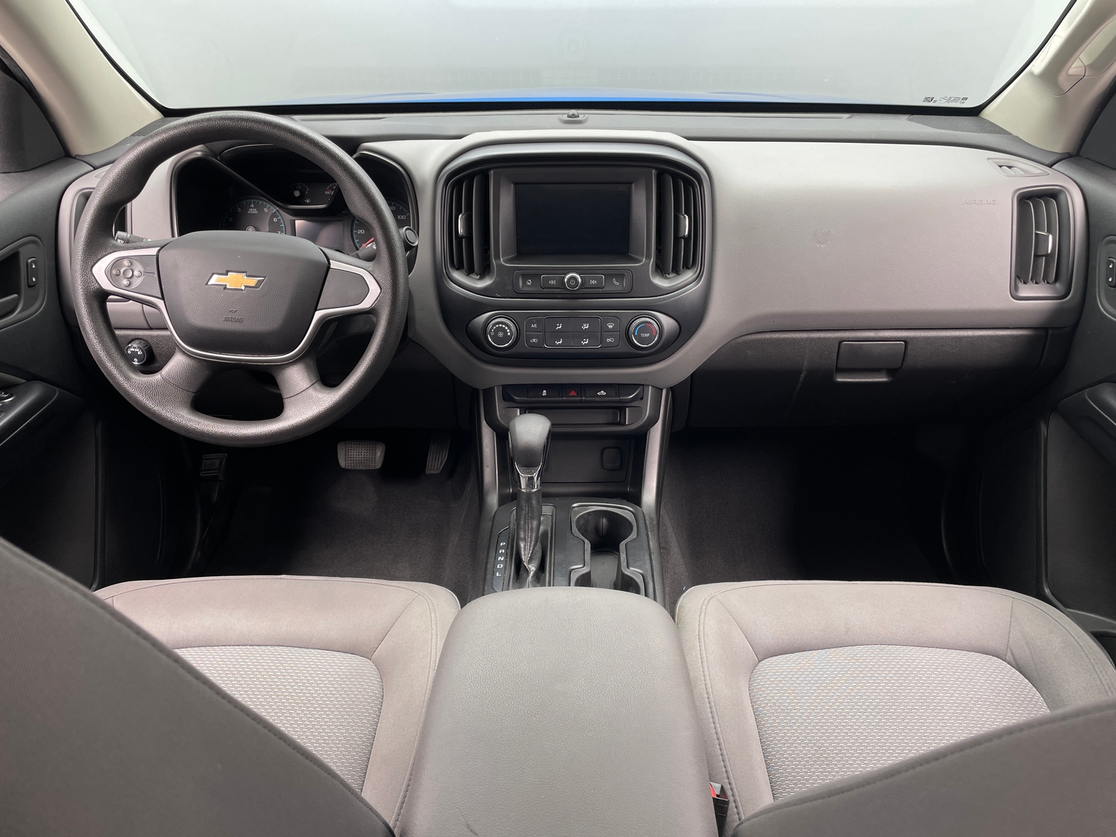 Thumbnail: 2022 Chevrolet Colorado - 3