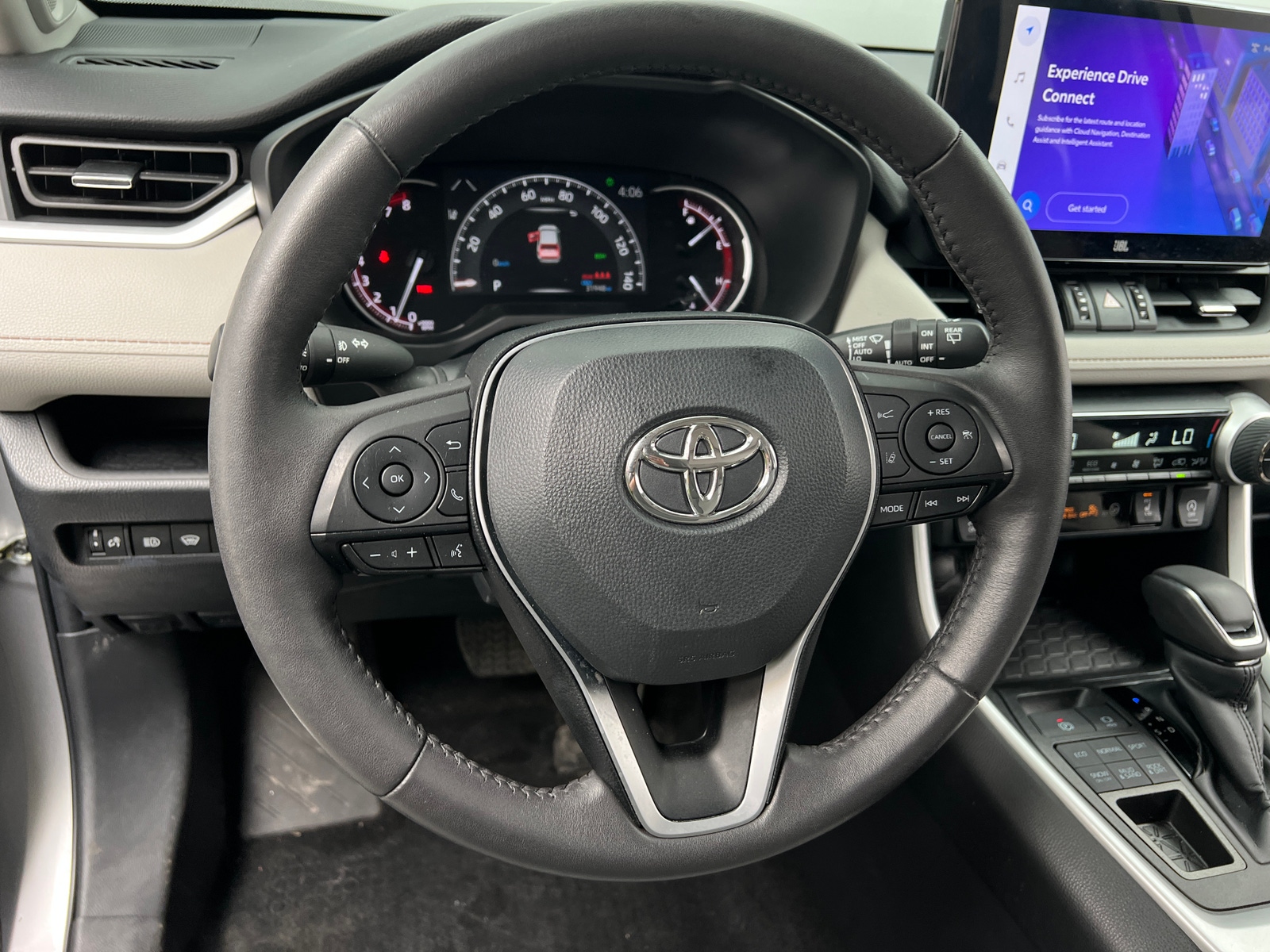 Thumbnail: 2023 Toyota RAV4 - 4
