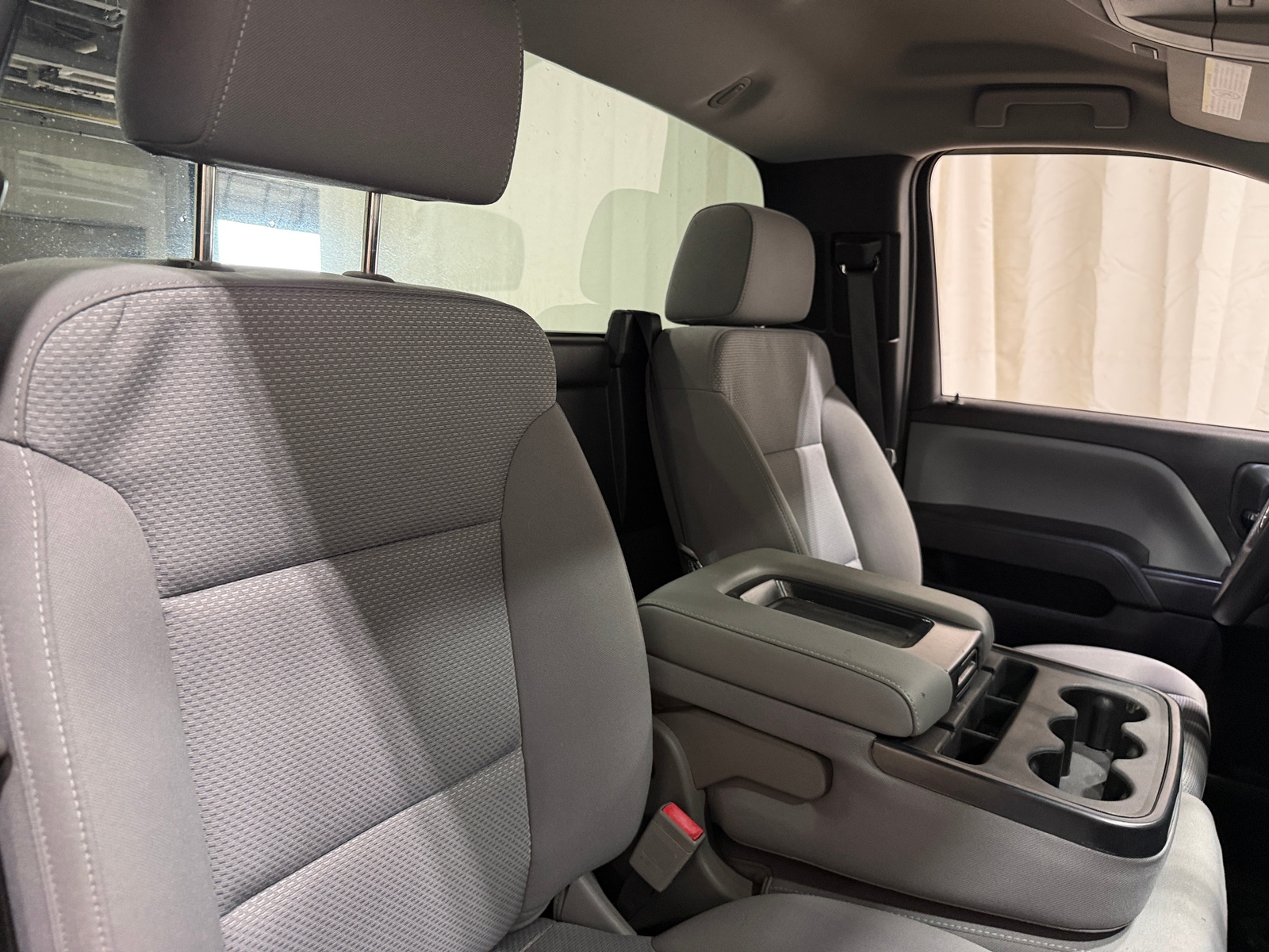Thumbnail: 2018 GMC Sierra 2500 - 2