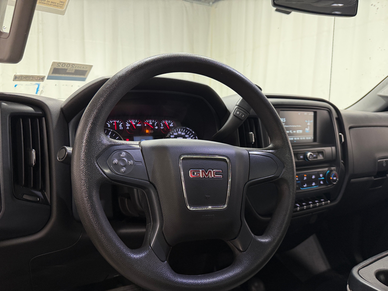 Thumbnail: 2018 GMC Sierra 2500 - 4
