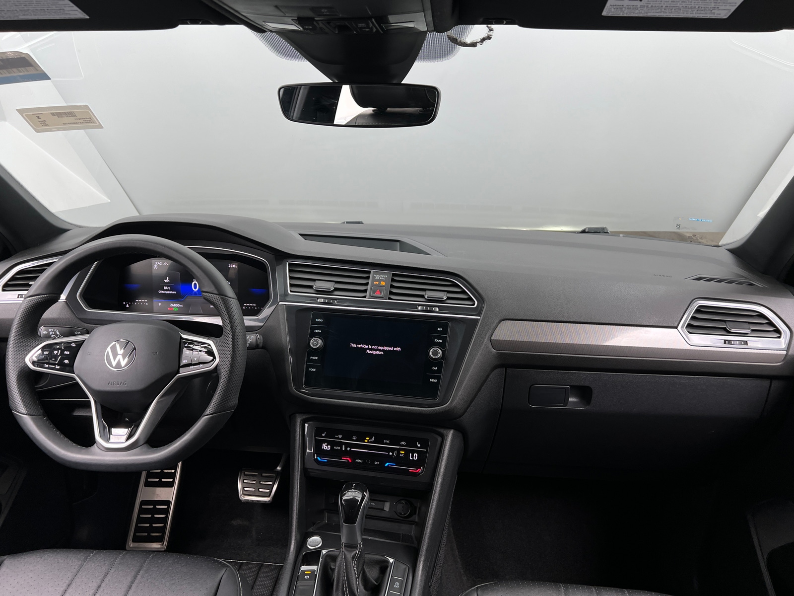Thumbnail: 2024 Volkswagen Tiguan - 2