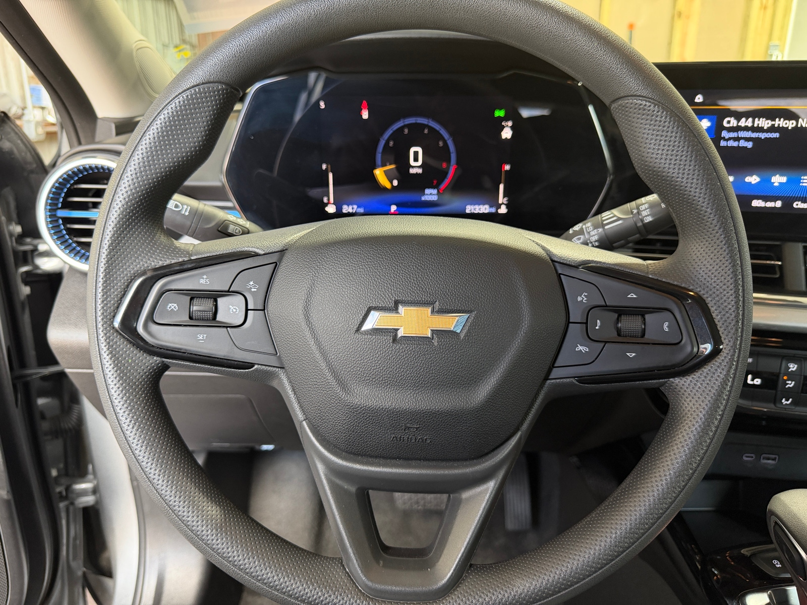 Thumbnail: 2025 Chevrolet Trax - 5