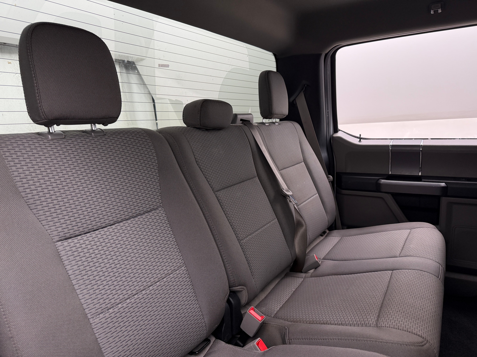 Thumbnail: 2019 Ford Econoline - 6