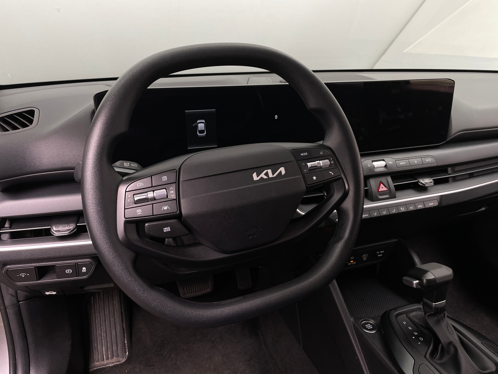 Thumbnail: 2025 Kia K4 - 5