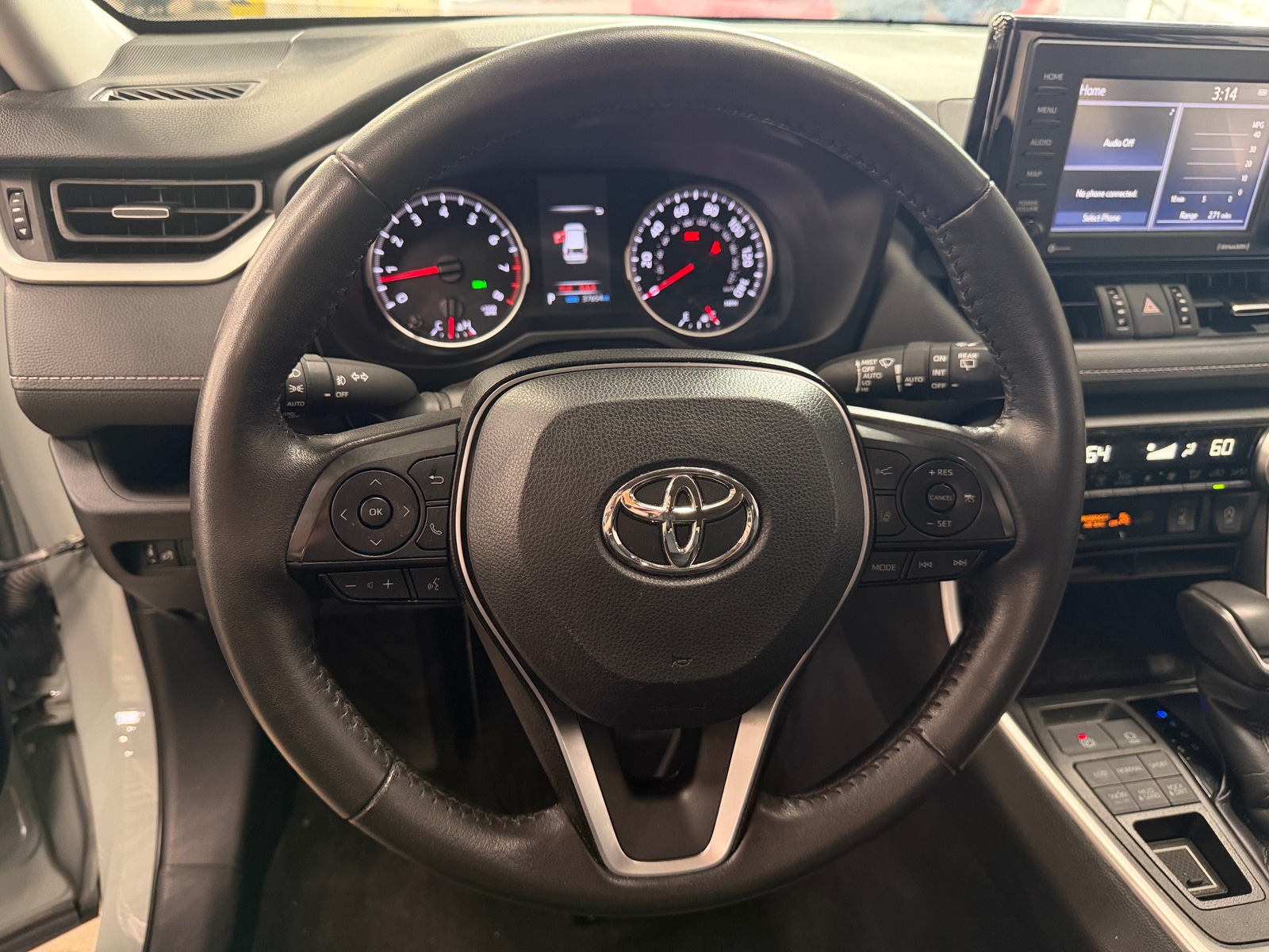 Thumbnail: 2022 Toyota RAV4 - 4