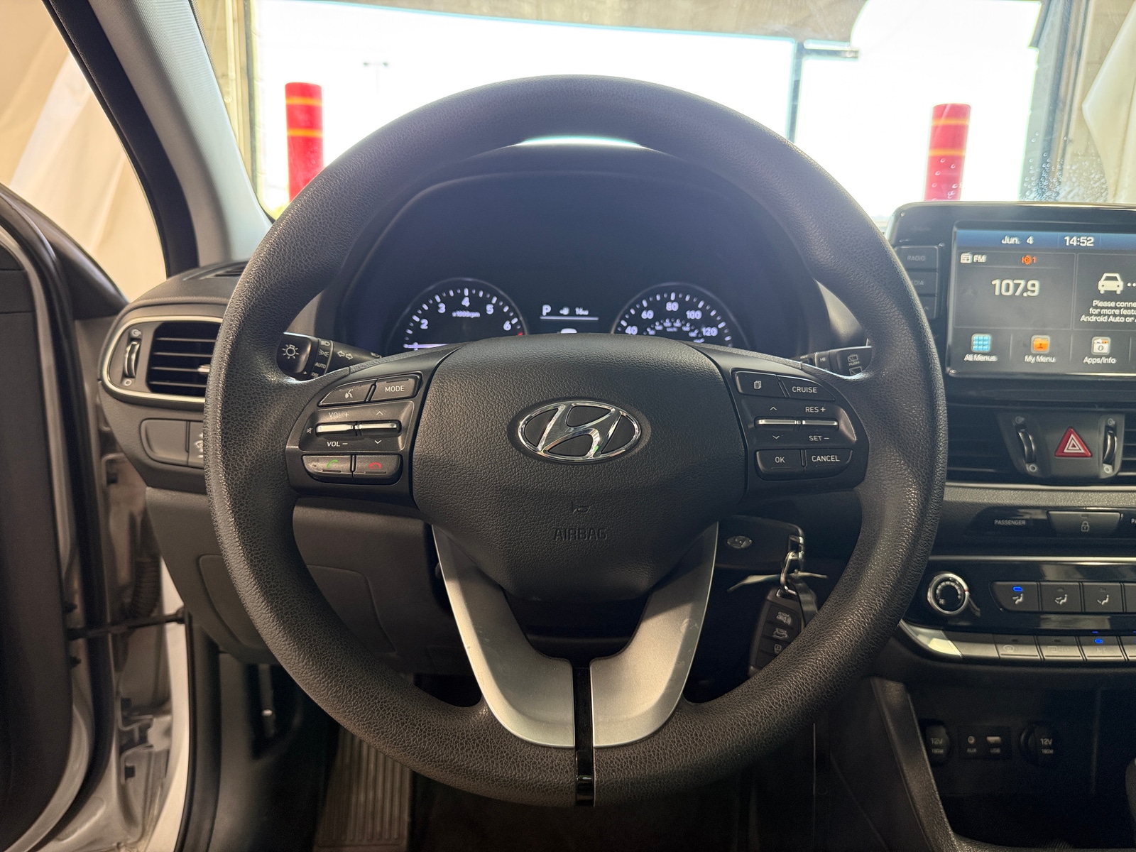 Thumbnail: 2018 Hyundai Elantra - 5