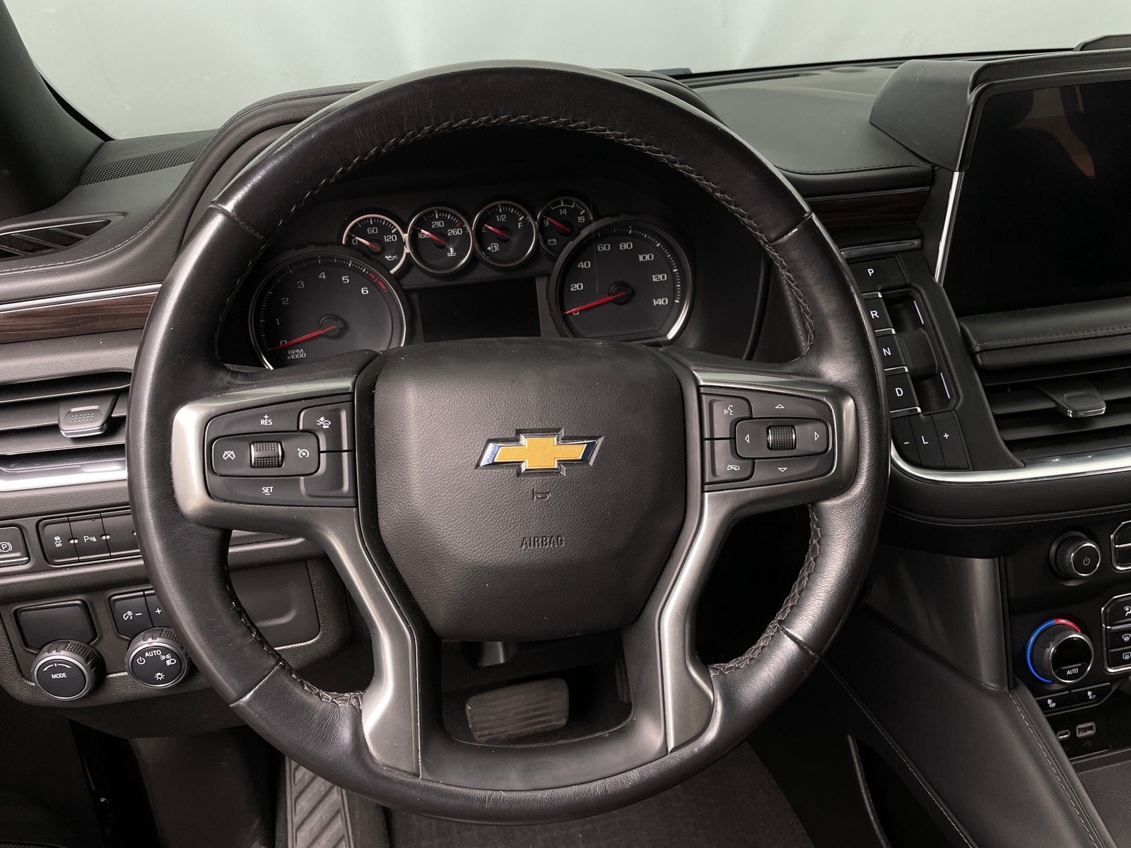 Thumbnail: 2021 Chevrolet Tahoe - 4
