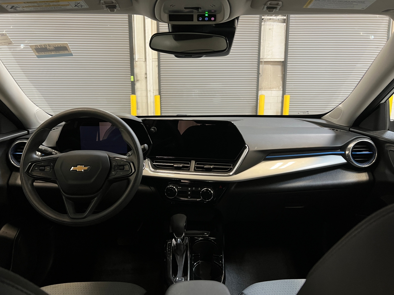 Thumbnail: 2025 Chevrolet Trax - 3