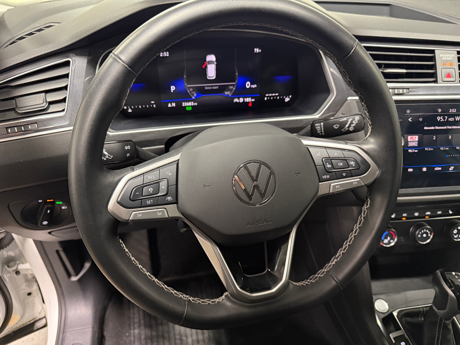 Thumbnail: 2024 Volkswagen Tiguan - 5