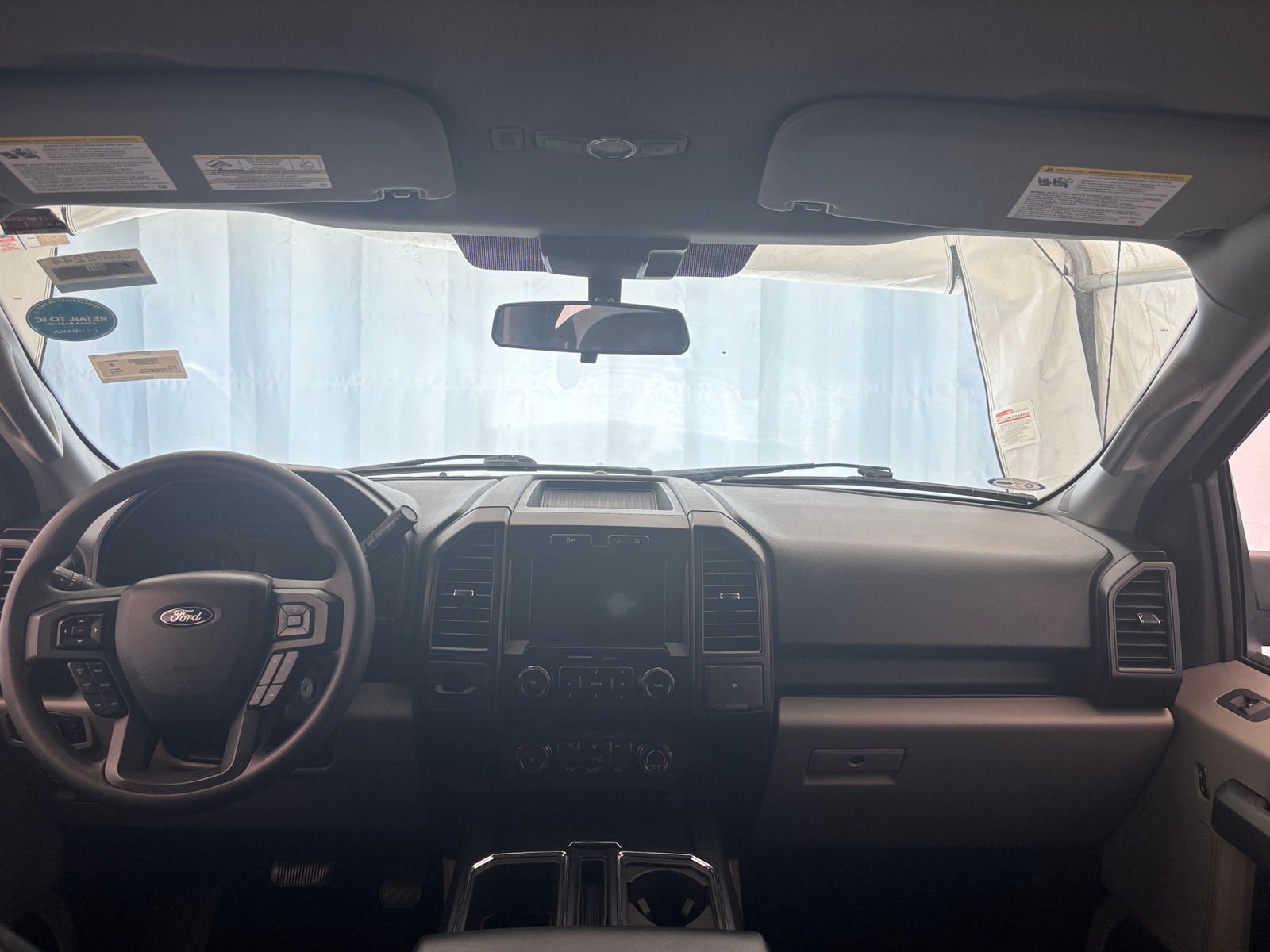 Thumbnail: 2019 Ford Econoline - 3