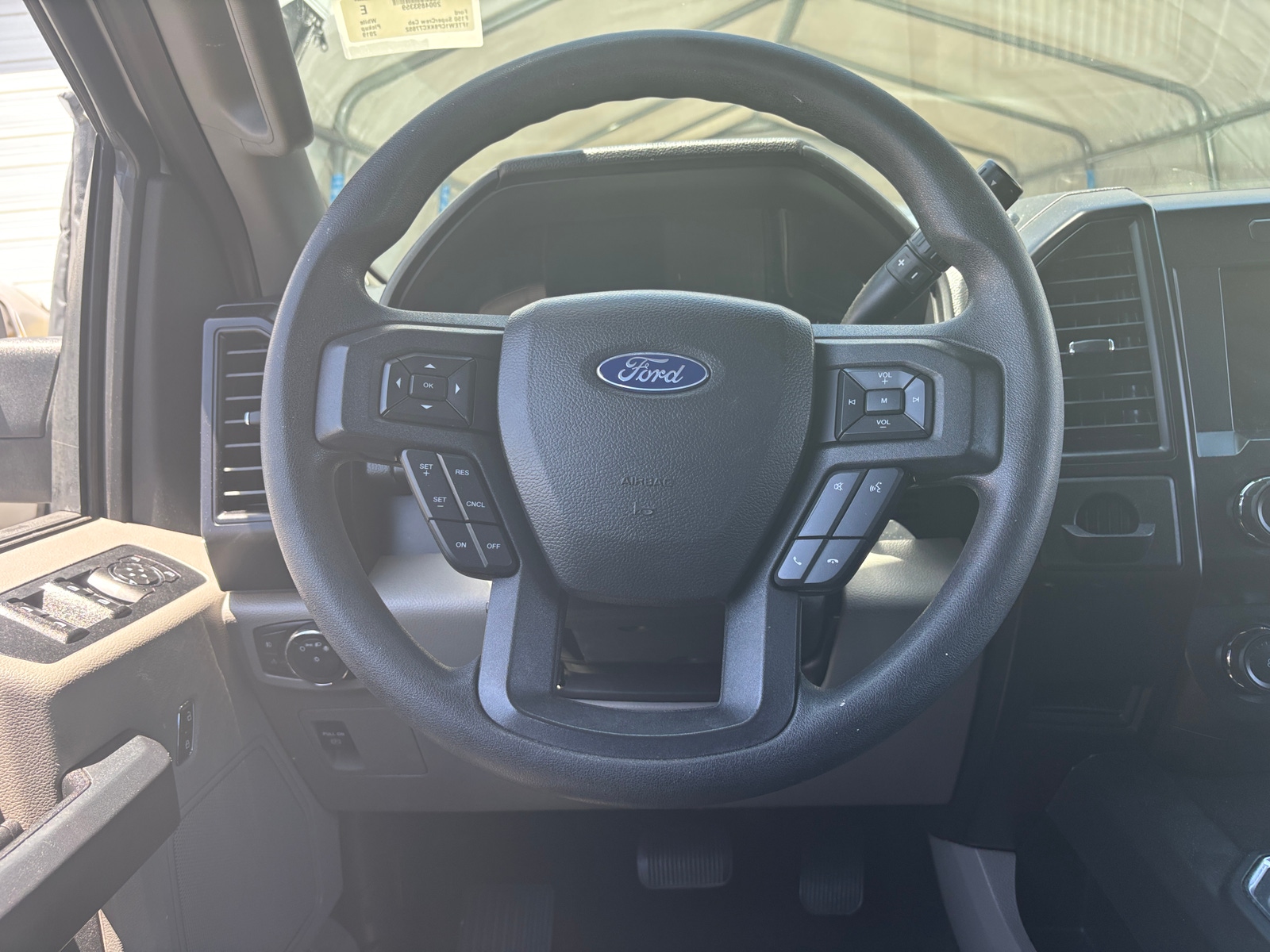 Thumbnail: 2019 Ford Econoline - 5