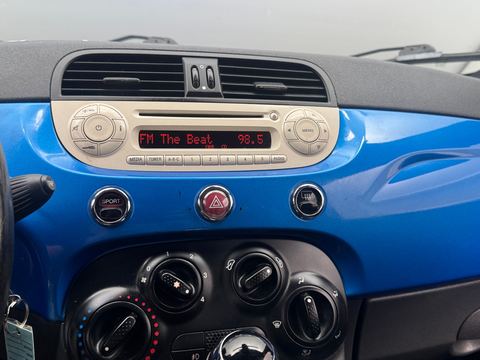 Thumbnail: 2015 Fiat 500 - 4