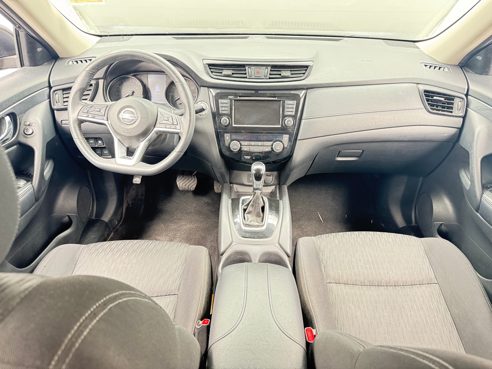 Thumbnail: 2018 Nissan Rogue - 3