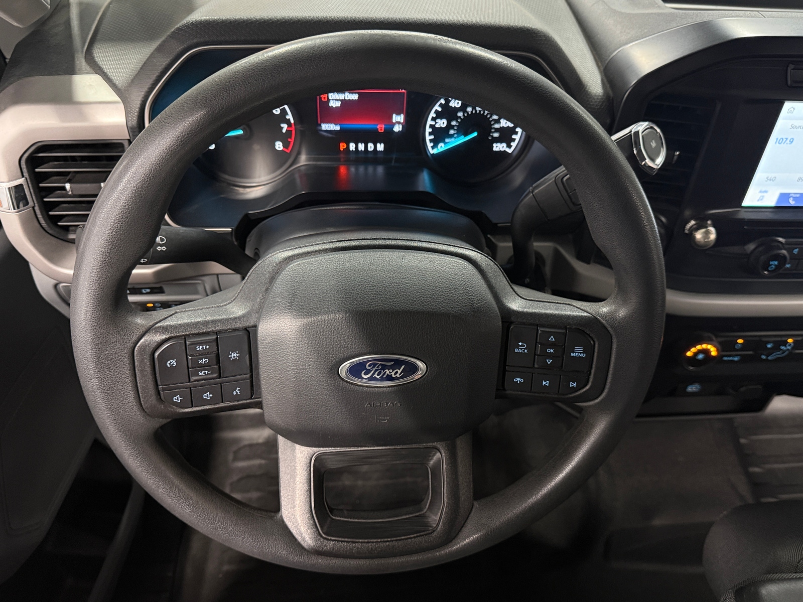 Thumbnail: 2022 Ford Econoline - 5