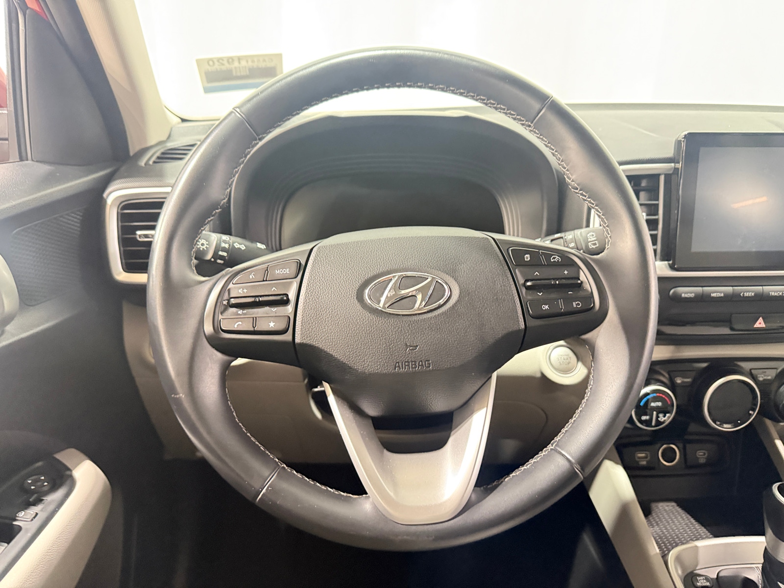 Thumbnail: 2024 Hyundai Venue - 5