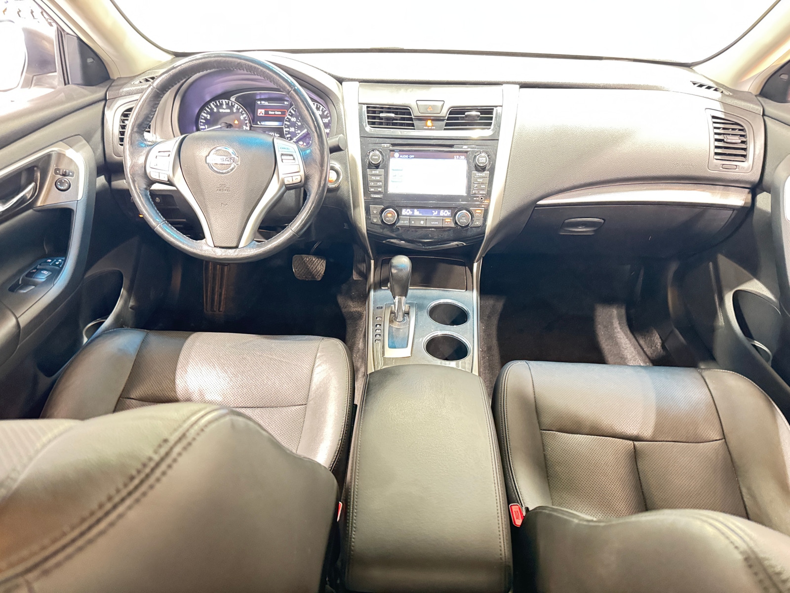 Thumbnail: 2013 Nissan Altima - 3