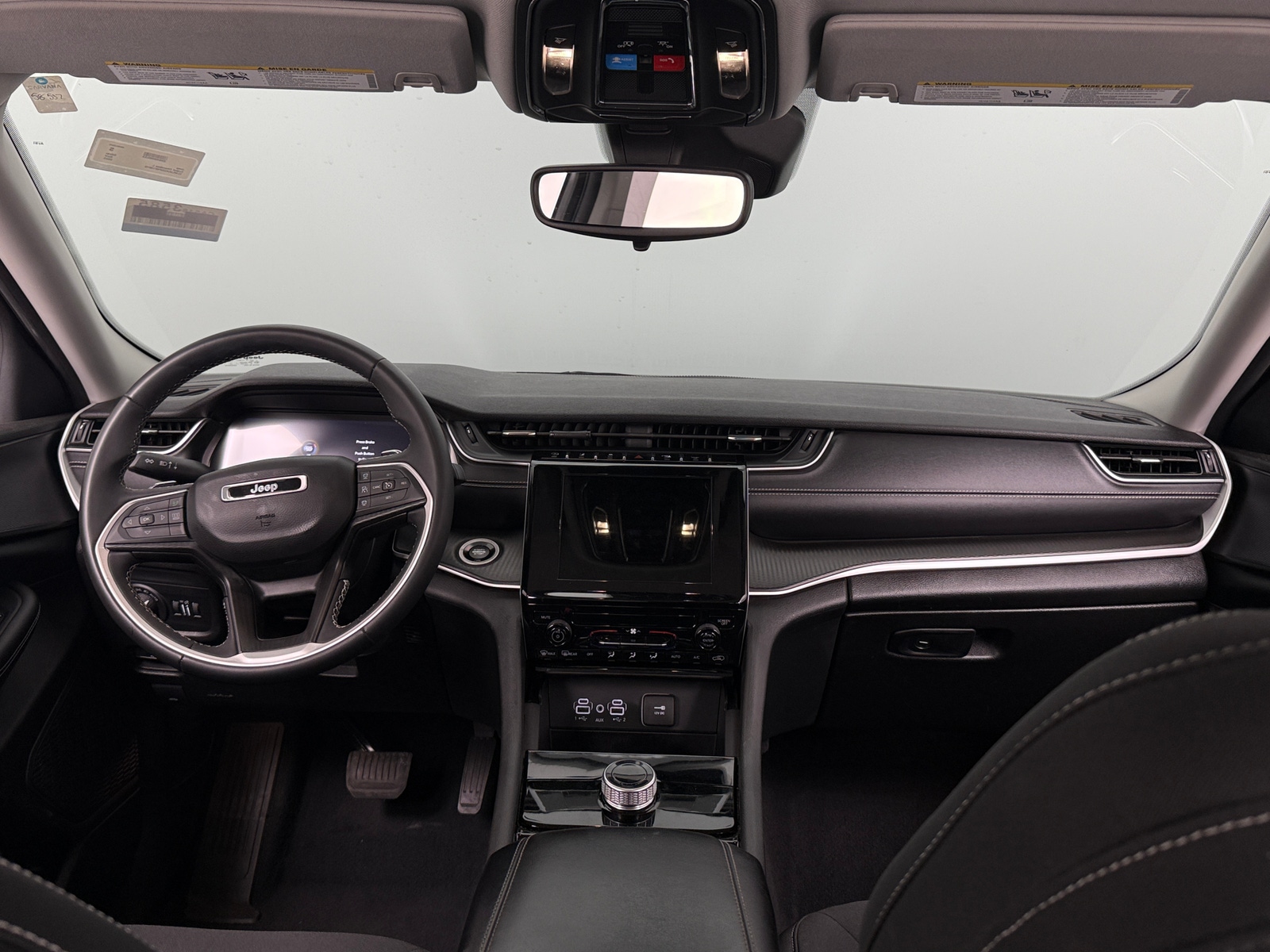 Thumbnail: 2023 Jeep Grand Cherokee L - 3