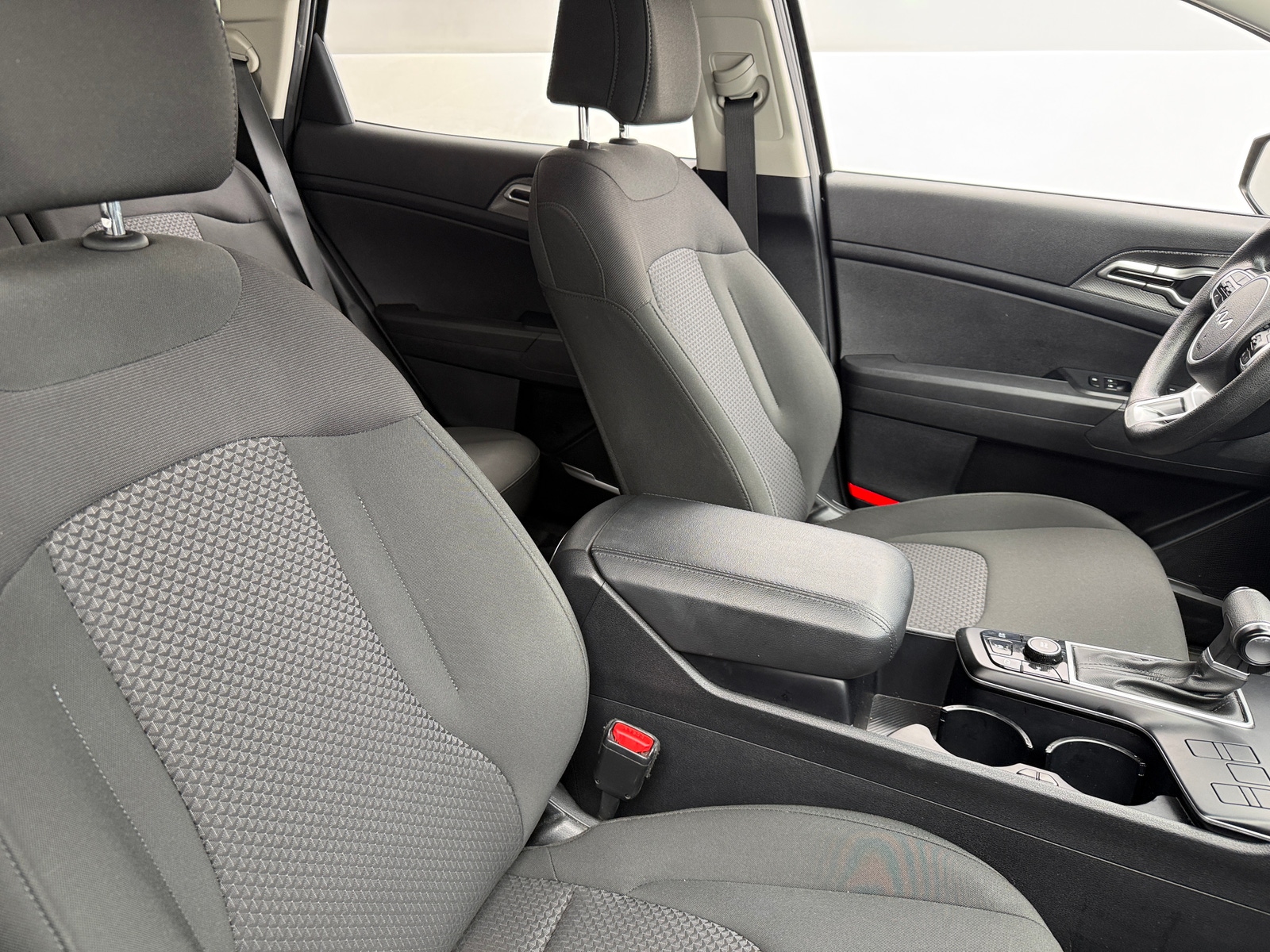 Thumbnail: 2025 Kia Sportage - 2