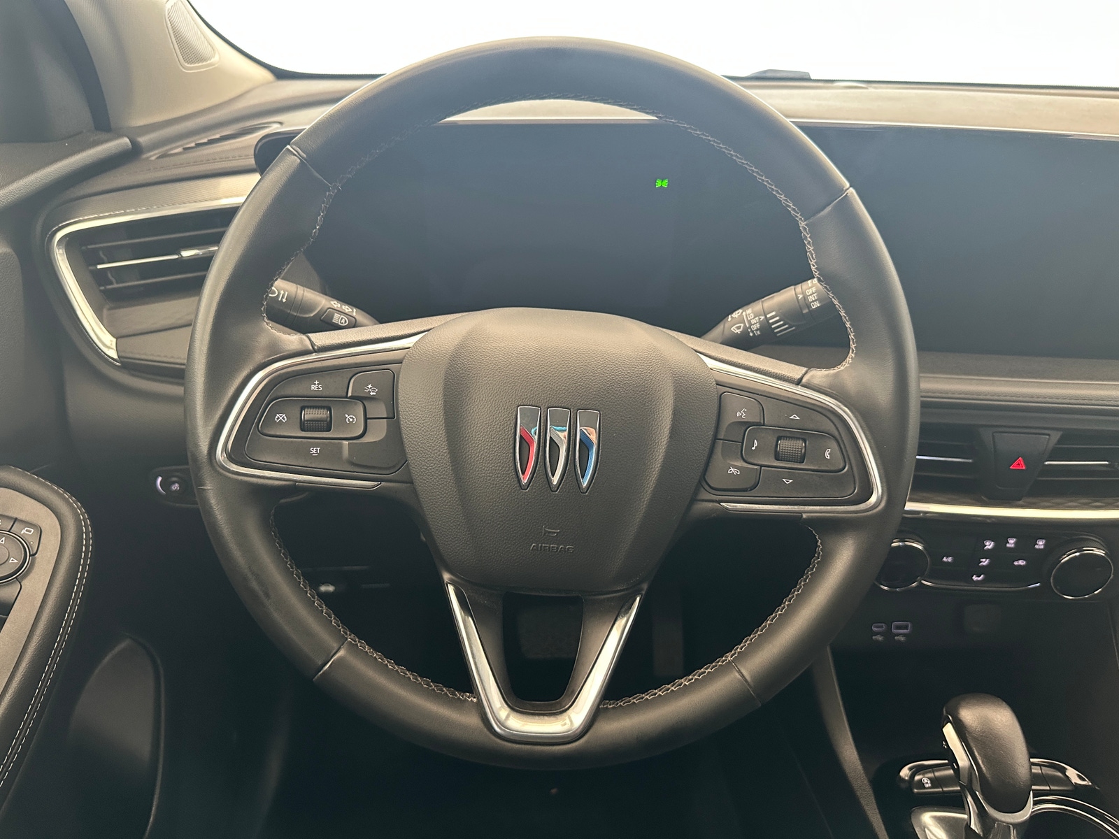 Thumbnail: 2024 Buick Encore GX - 4