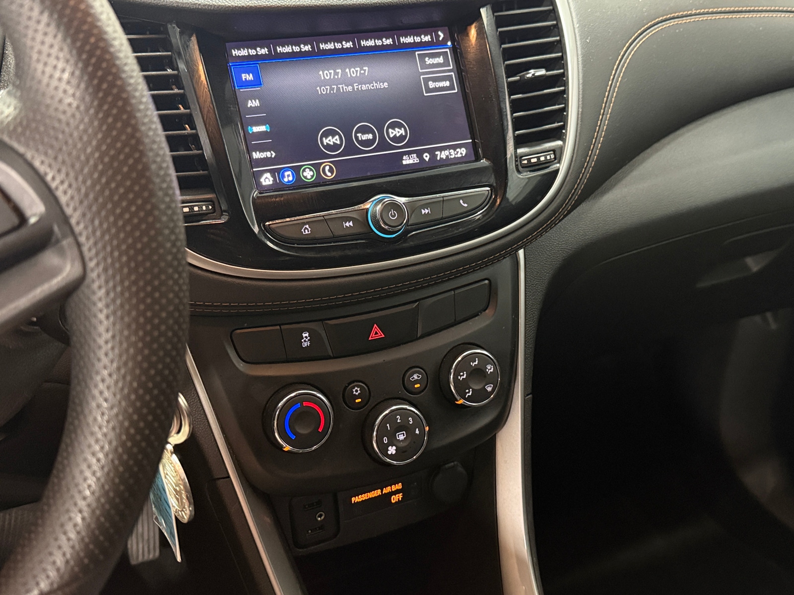 Thumbnail: 2022 Chevrolet Trax - 4