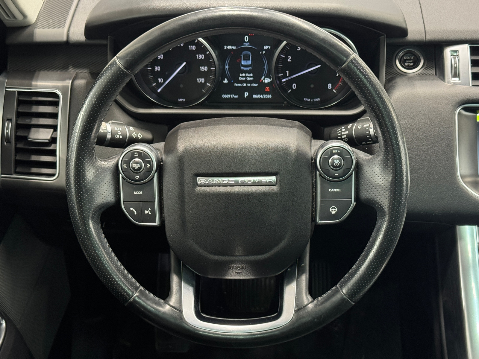 Thumbnail: 2017 Land Rover Range Rover Sport - 4